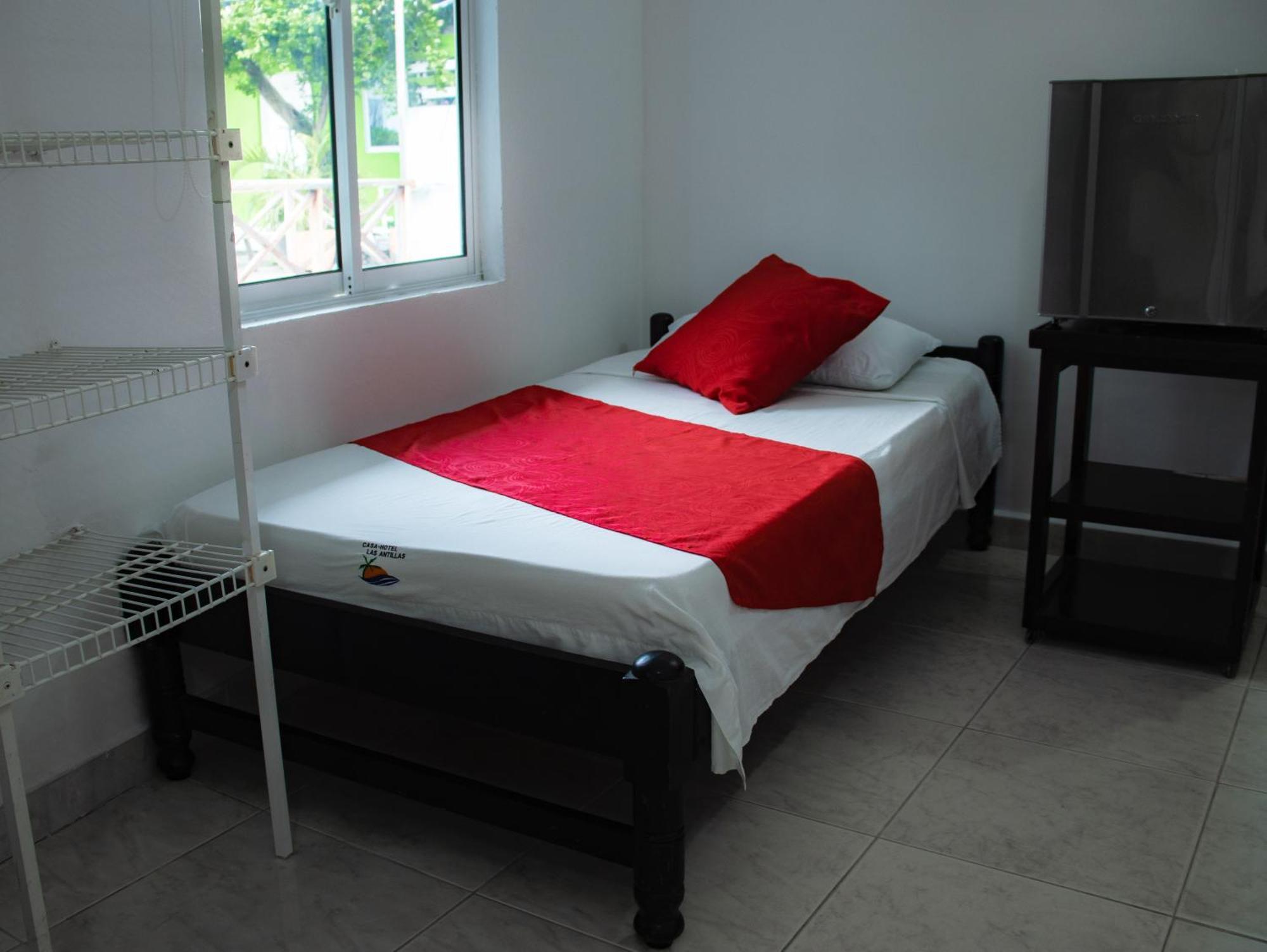 Casa Hotel Las Antillas Толу Экстерьер фото
